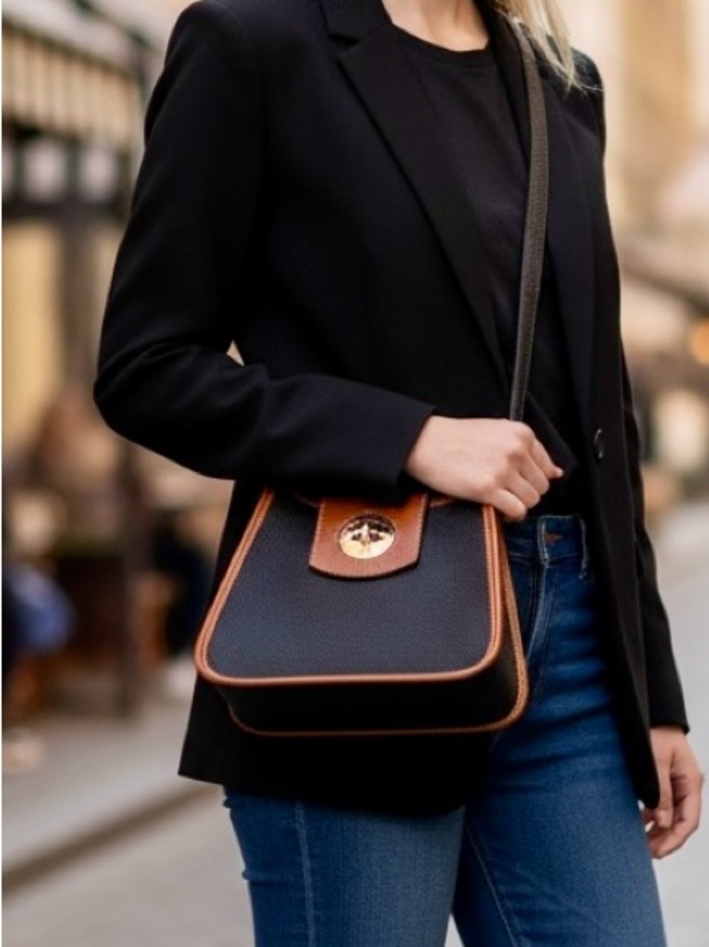 Dooney & Bourke Pebble Grain Leather Crossbody Bag Black/British Tan